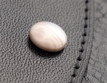 Raidallinen piikivi sisustus